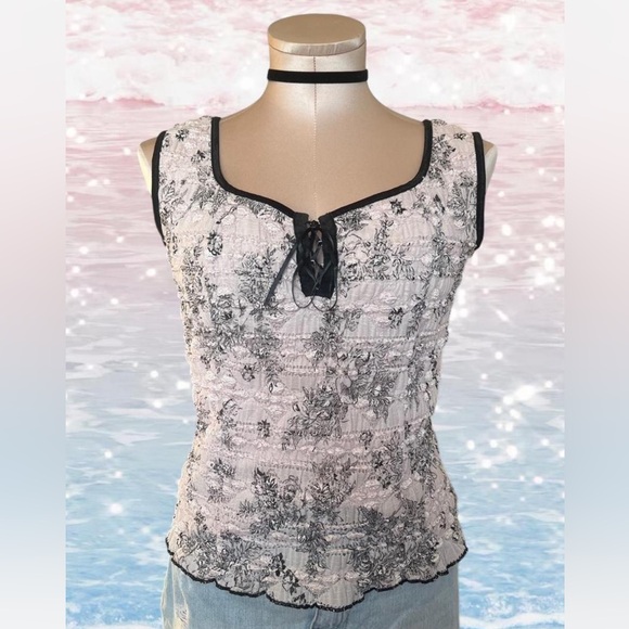 dressbarn Tops - y2k top with lace-up detail and ruffle hem by Dressbarn size L